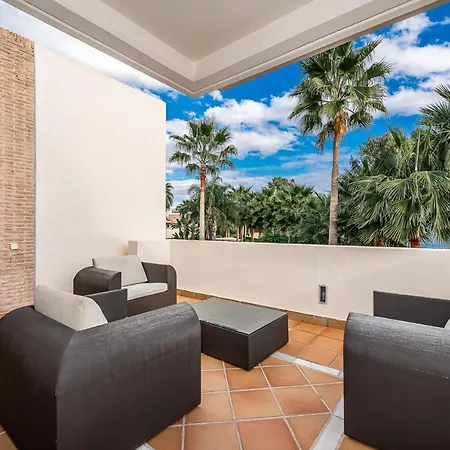 Bahia De La Plata De Spain Boutique Appartamento Estepona